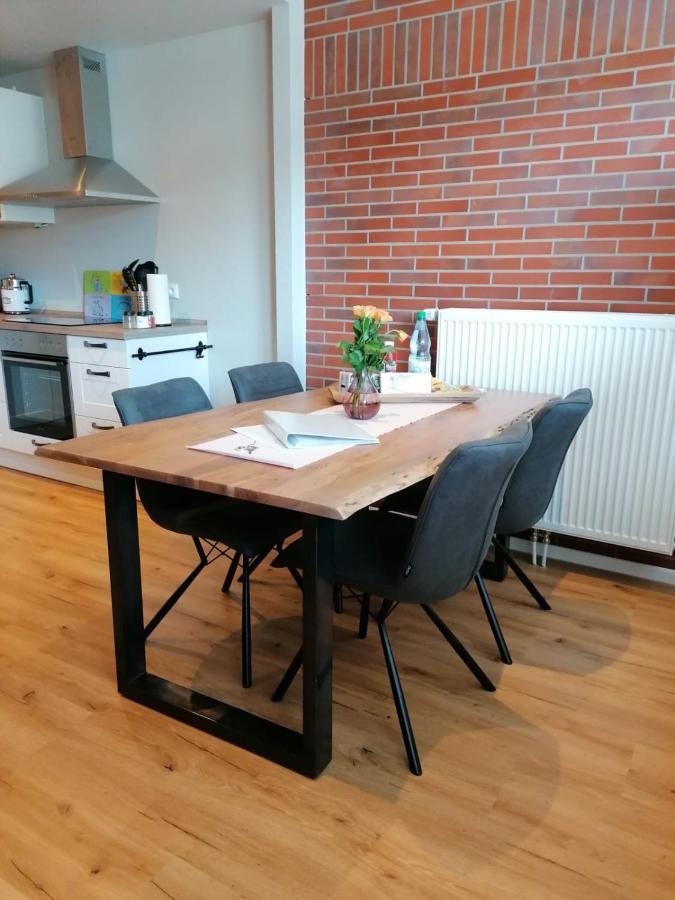 Ferienwohnung Seebaer エムデン エクステリア 写真